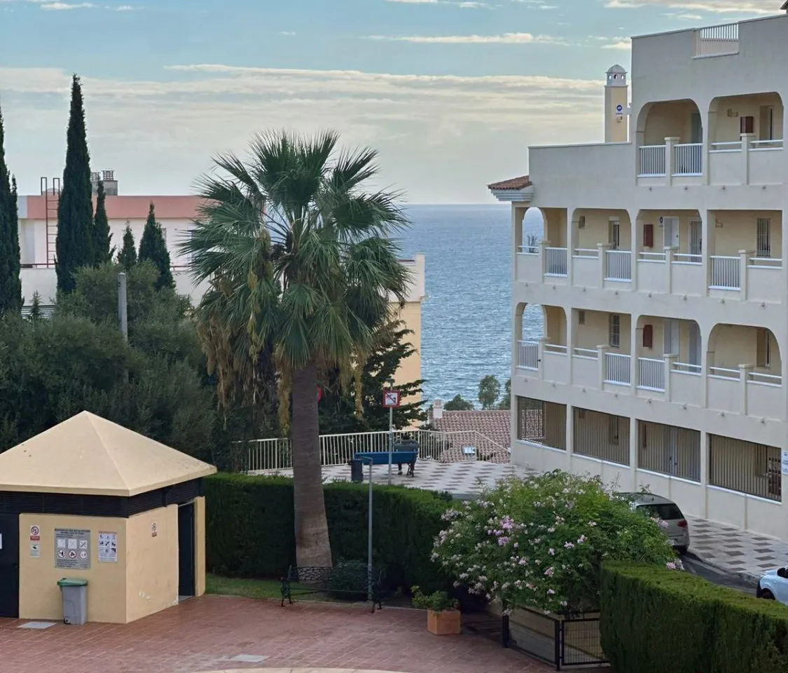 9c8e32f1-07f1-4a0d-93de-c30f2cb5543c