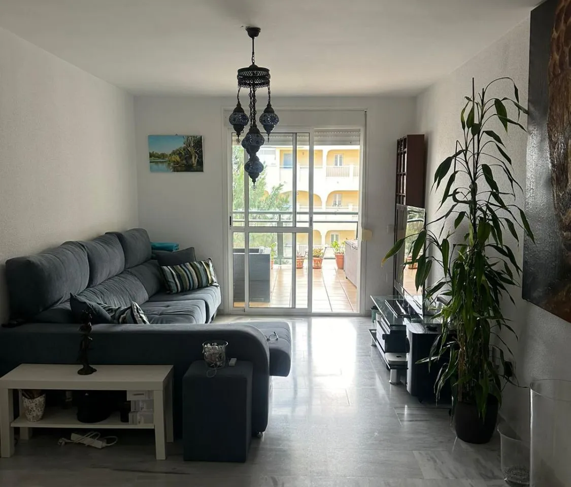 ba83ef93-4734-40c8-9f2c-c772e87d3d73