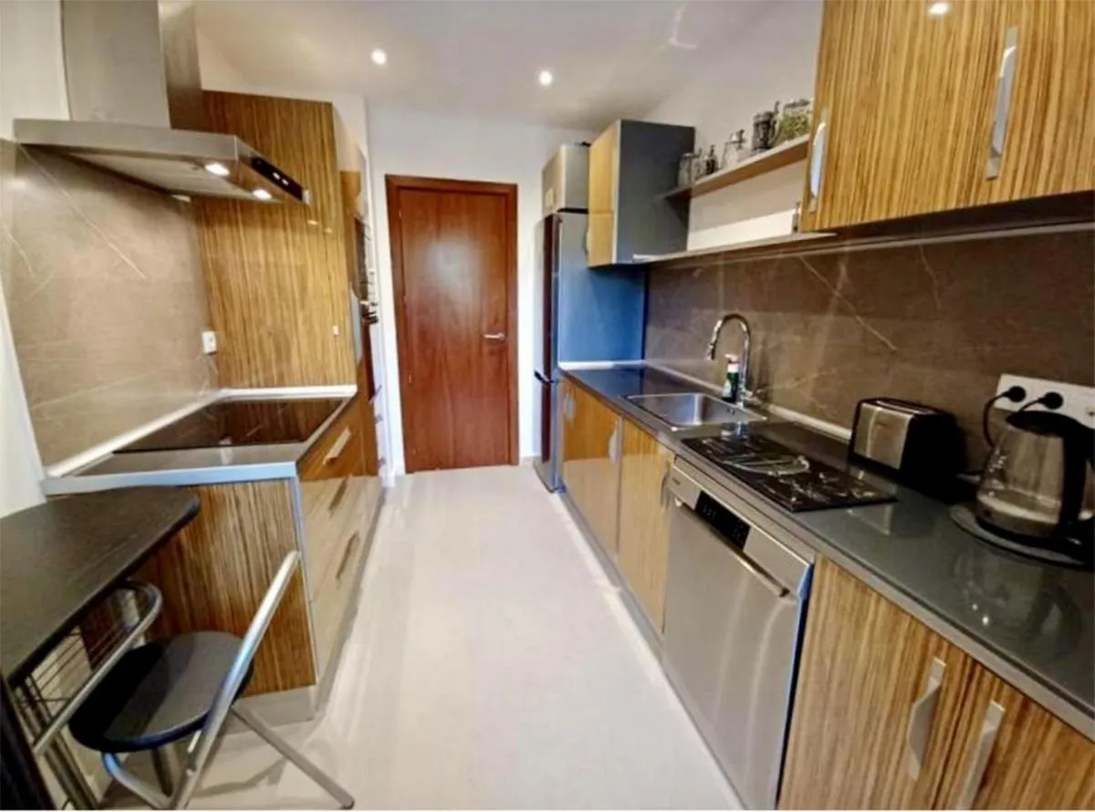 39d2ce39-f082-4e43-8473-ad34c3c7e01f