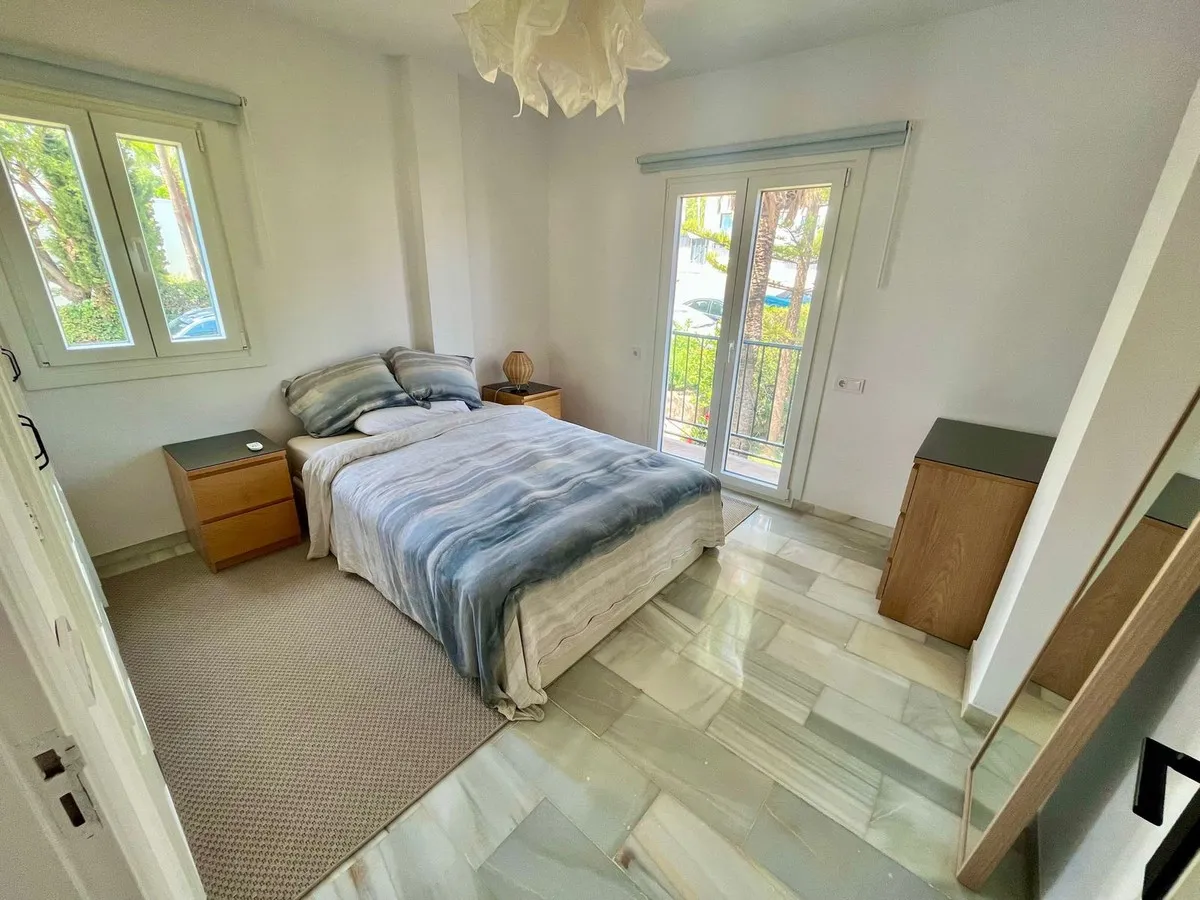 717a98ce-a7c3-4708-abae-34408f7c00de