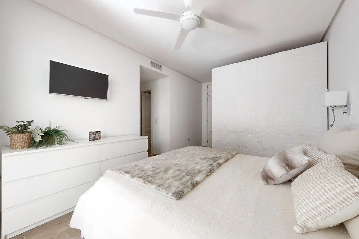 058ad39f-0c29-4207-8ec3-fc27d8ca3923