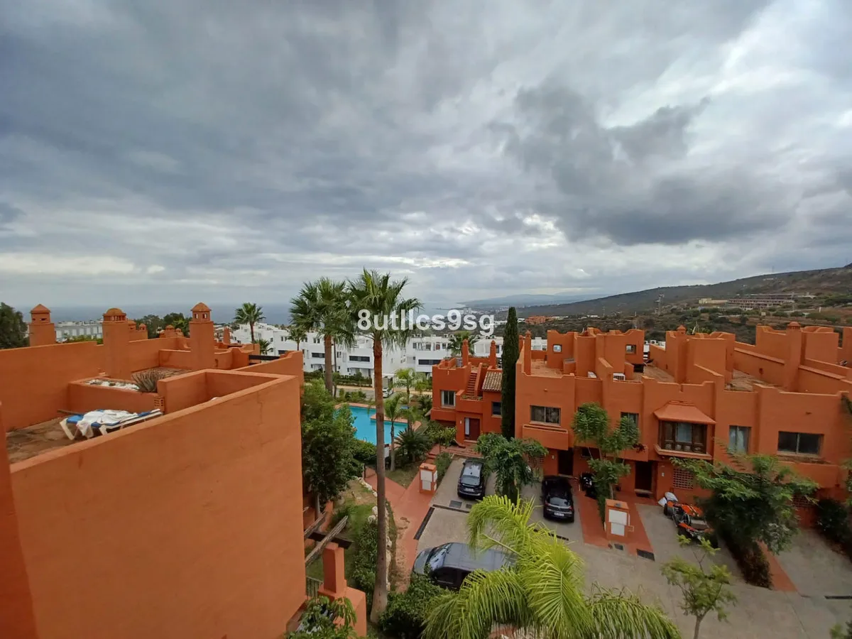 37c82d7d-a87a-412e-856f-e42d7f3faafc