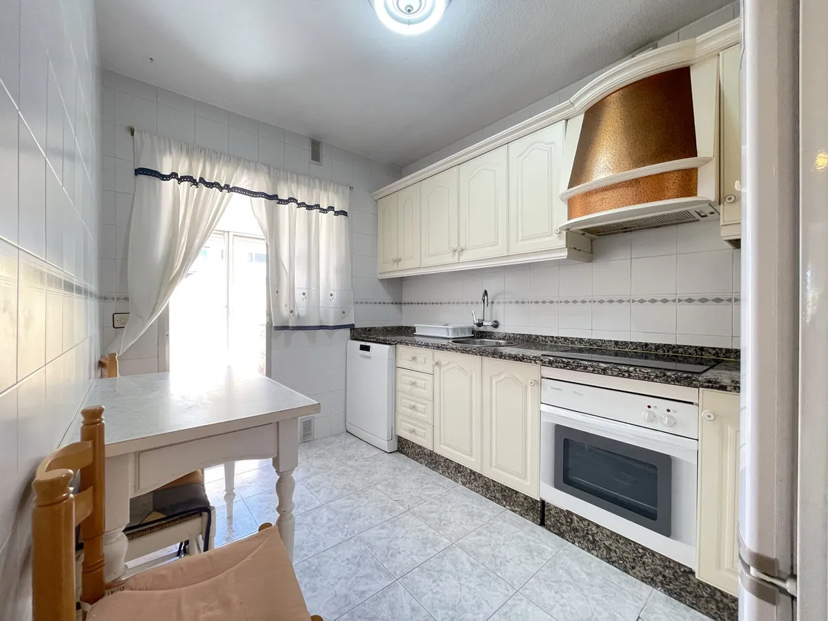 52130385-4571-46c0-b41c-525915493d96