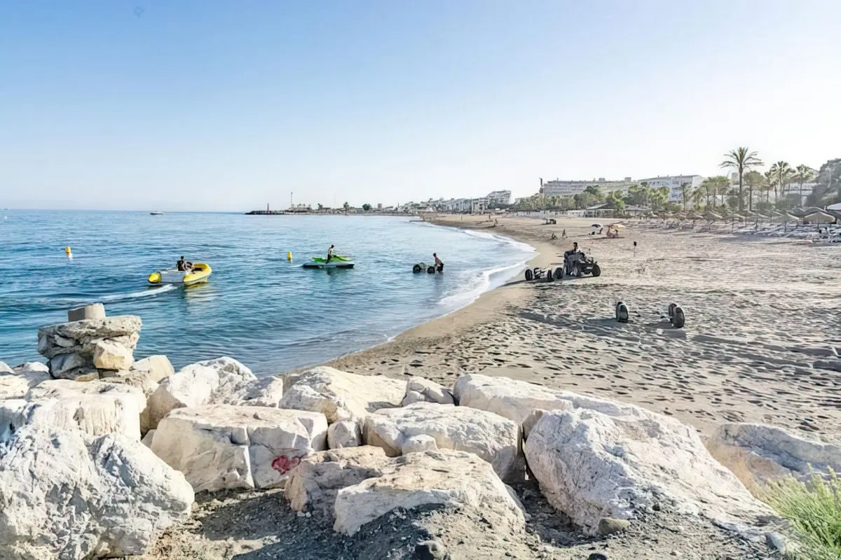 2f4cc7ca-c657-4384-be61-234667cdfc91