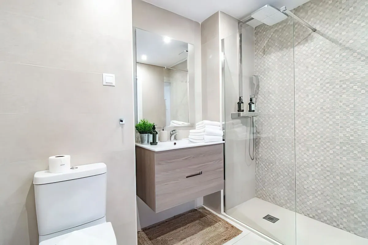 54153158-1c4a-4ec9-ad7f-73097856b8e8