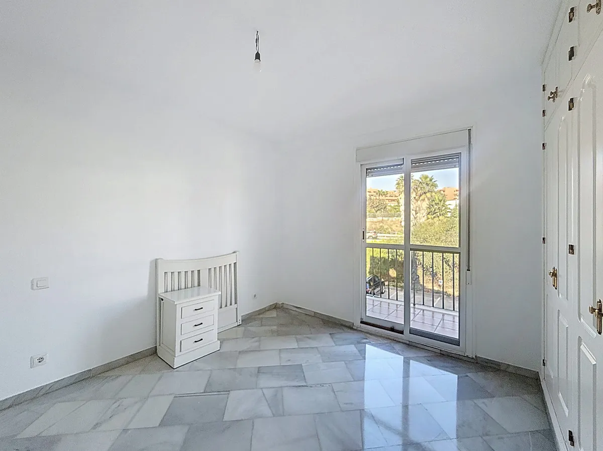 49d308a9-b848-4440-803a-6da7c73c53ca