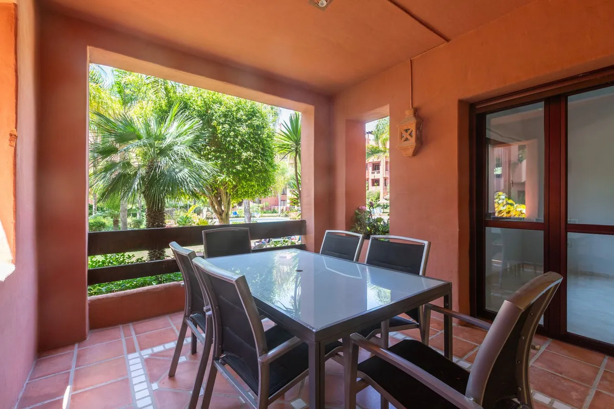 dead289d-5b18-441e-8f64-4c992e723d9e