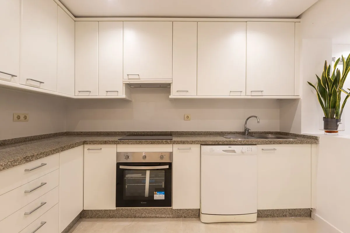 f7bdc584-a07f-46c3-9efd-15b5655cdf5d