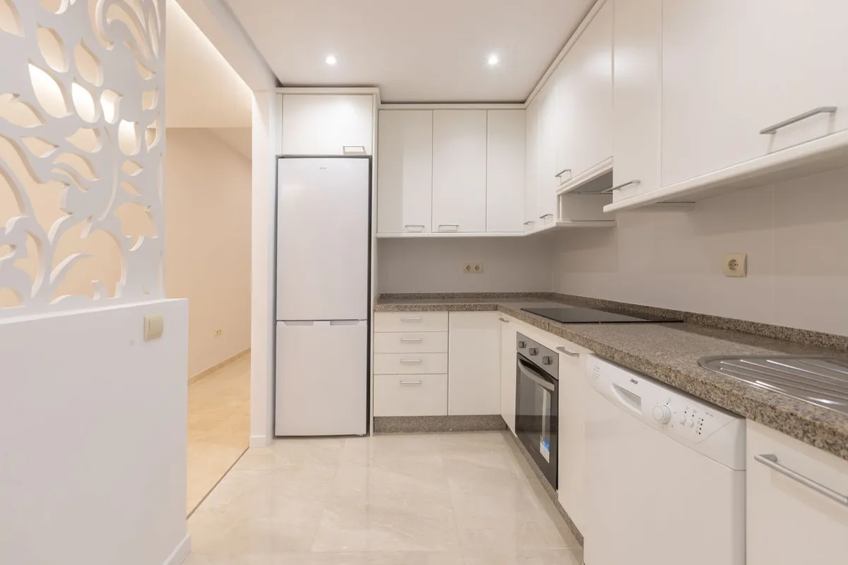 faab5335-e4b8-46dc-a2d1-478fa6d1aa1b