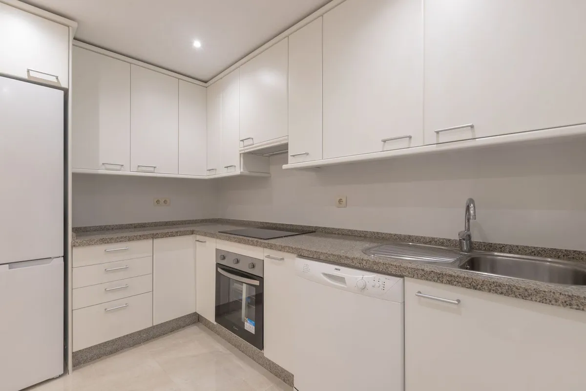 fd680c72-c15d-4f97-aaa4-06e0c95d2473