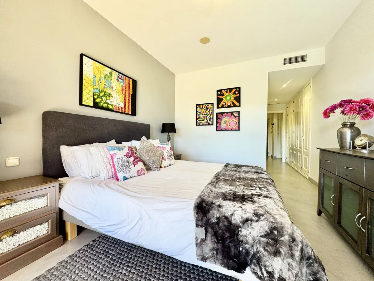 c0c0f898-a830-410c-aef5-d1880711cad3