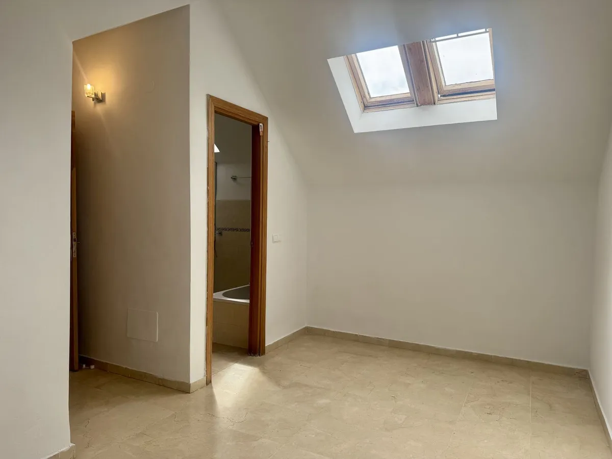 9b364812-e8f9-498c-9504-8d13e43a86e7