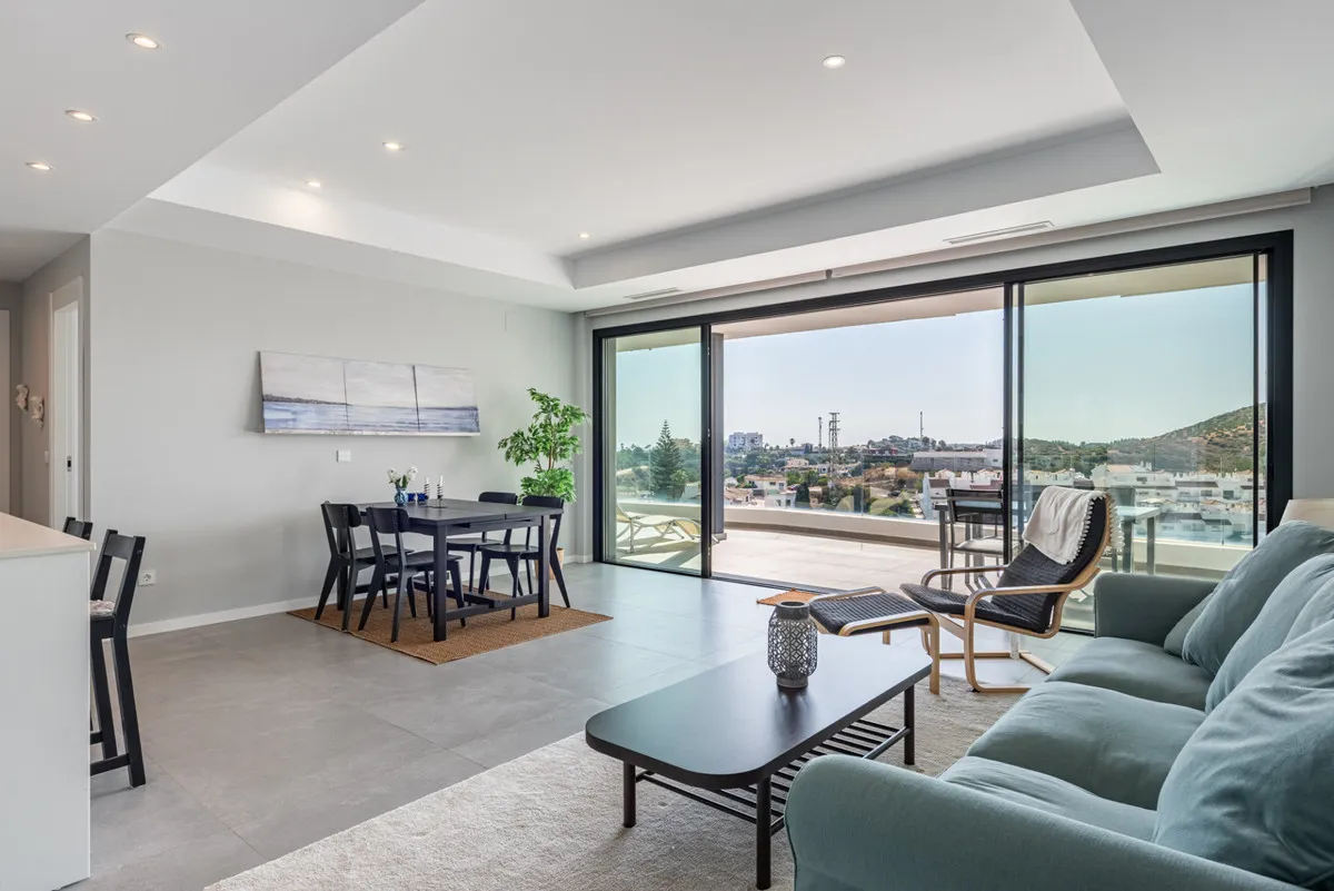 1d75bc9c-7e4f-46b8-8803-6d83c2b185b4