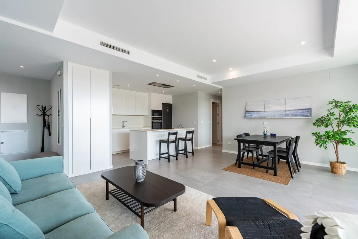 41d2e743-2cd2-4be1-897b-f5db1cf94815