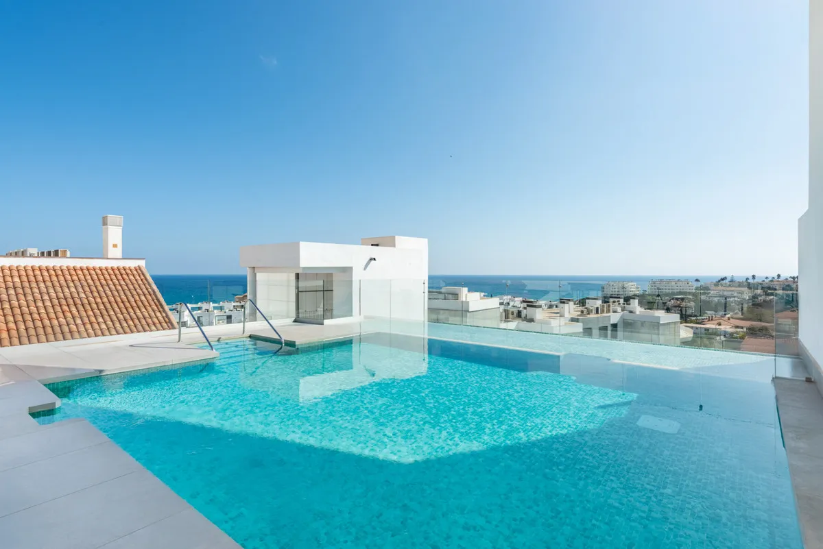 ac2ef492-8eb3-443b-867e-6360d134a45b