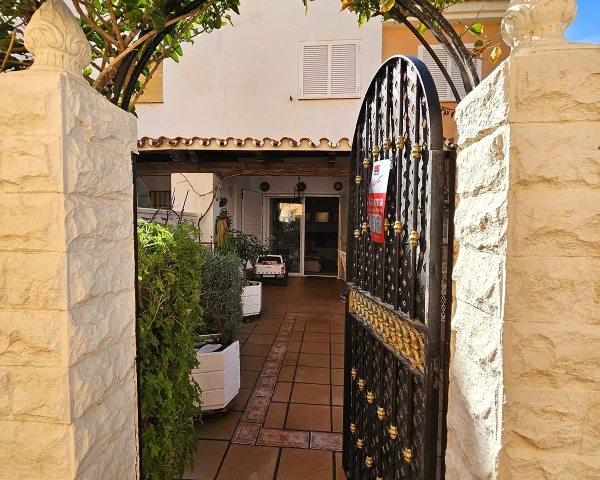 3de35558-7eea-441e-9eca-00778ec5aefa