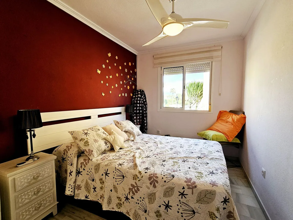 c817dafd-eb65-4b81-9c4e-263f4e0a8495