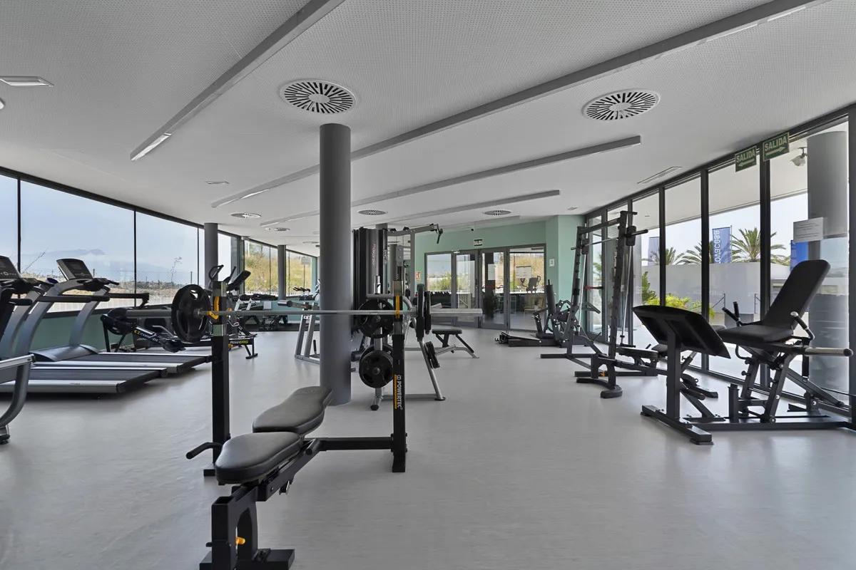 04e95b53-ae1f-46ad-ab9f-2a5d3f90d012