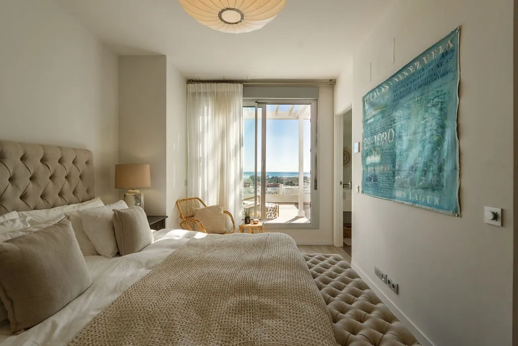 3a0d1f73-68b1-4047-bf81-5ffb9d908be6