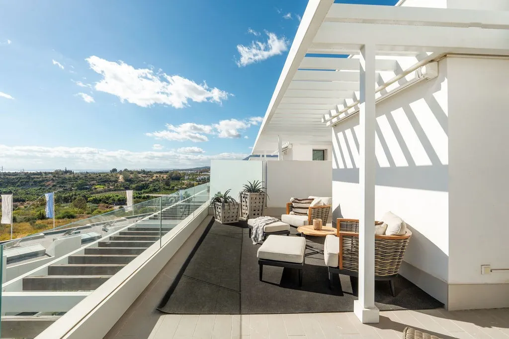 5c8d8275-7377-4f41-85db-0186124b1ef4