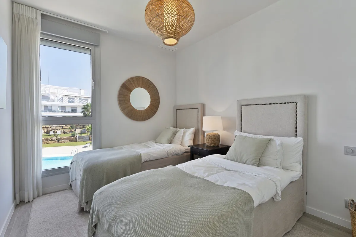 6207f6f7-4126-4c11-a78e-4fdac6d2277c