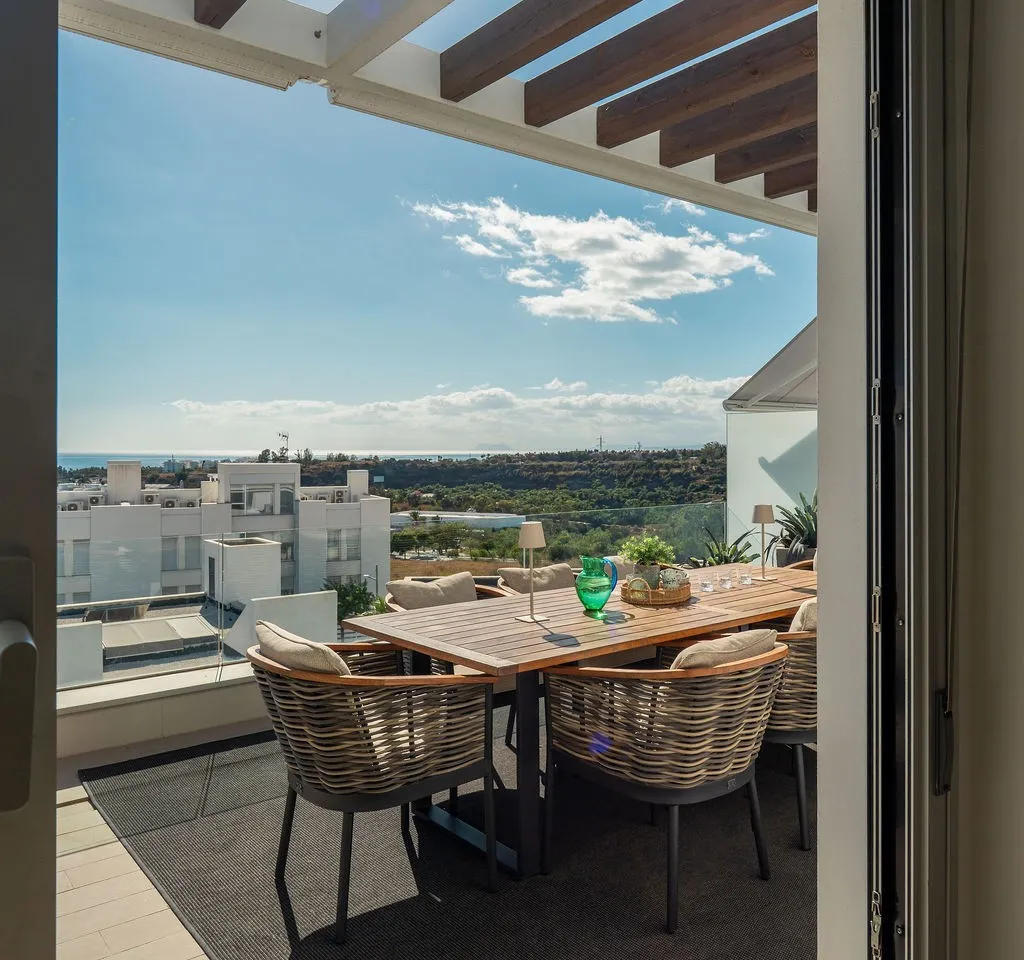 a555d49c-b4e2-4dd1-8dee-875e9e03c4a6