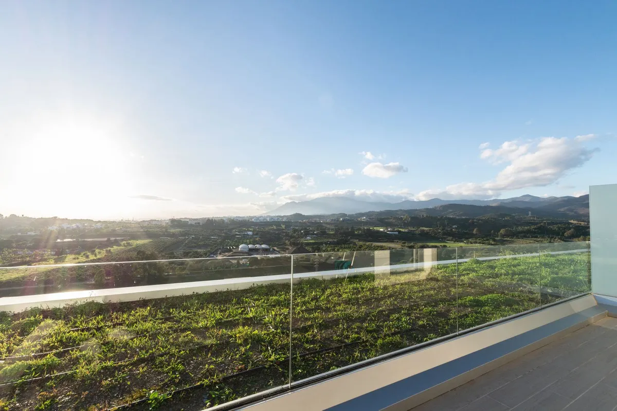 08327540-7add-46bd-b06e-078fb45fdb65