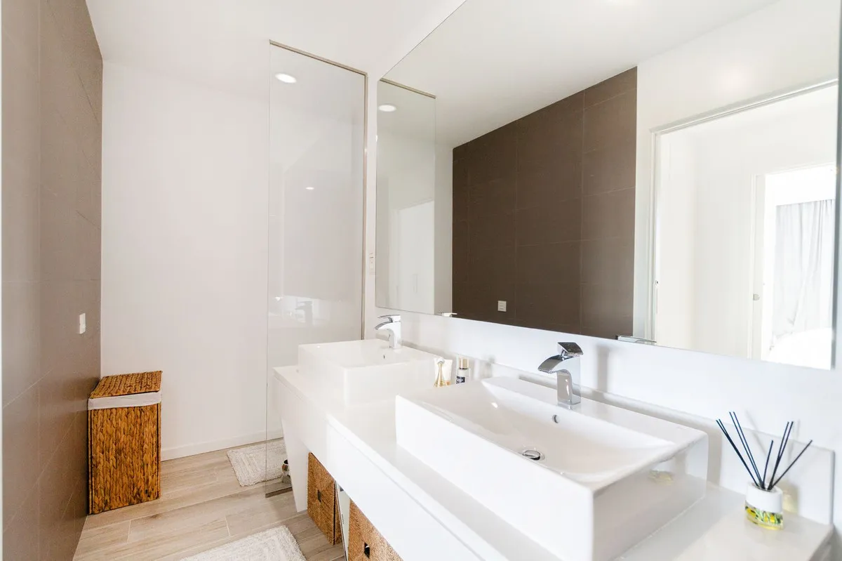 f5a13a57-b3e0-46a1-9afc-97d4b472f279