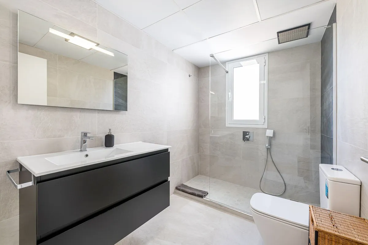 20a6230e-0afd-4daf-a4cd-17b78c6a2f80