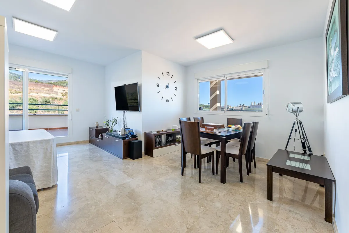 564ed230-d8be-4fb0-b9e9-2c0b51b6a123