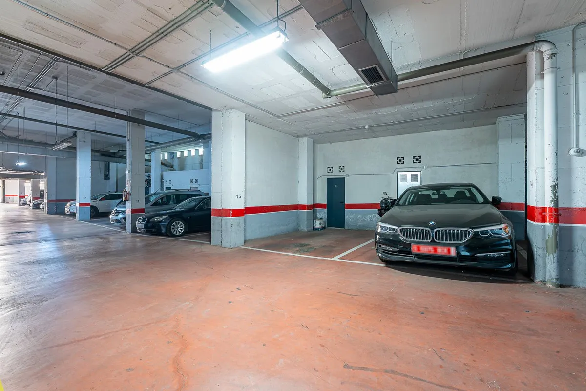 6aadeccb-a661-4adf-a142-2e54b5237f94