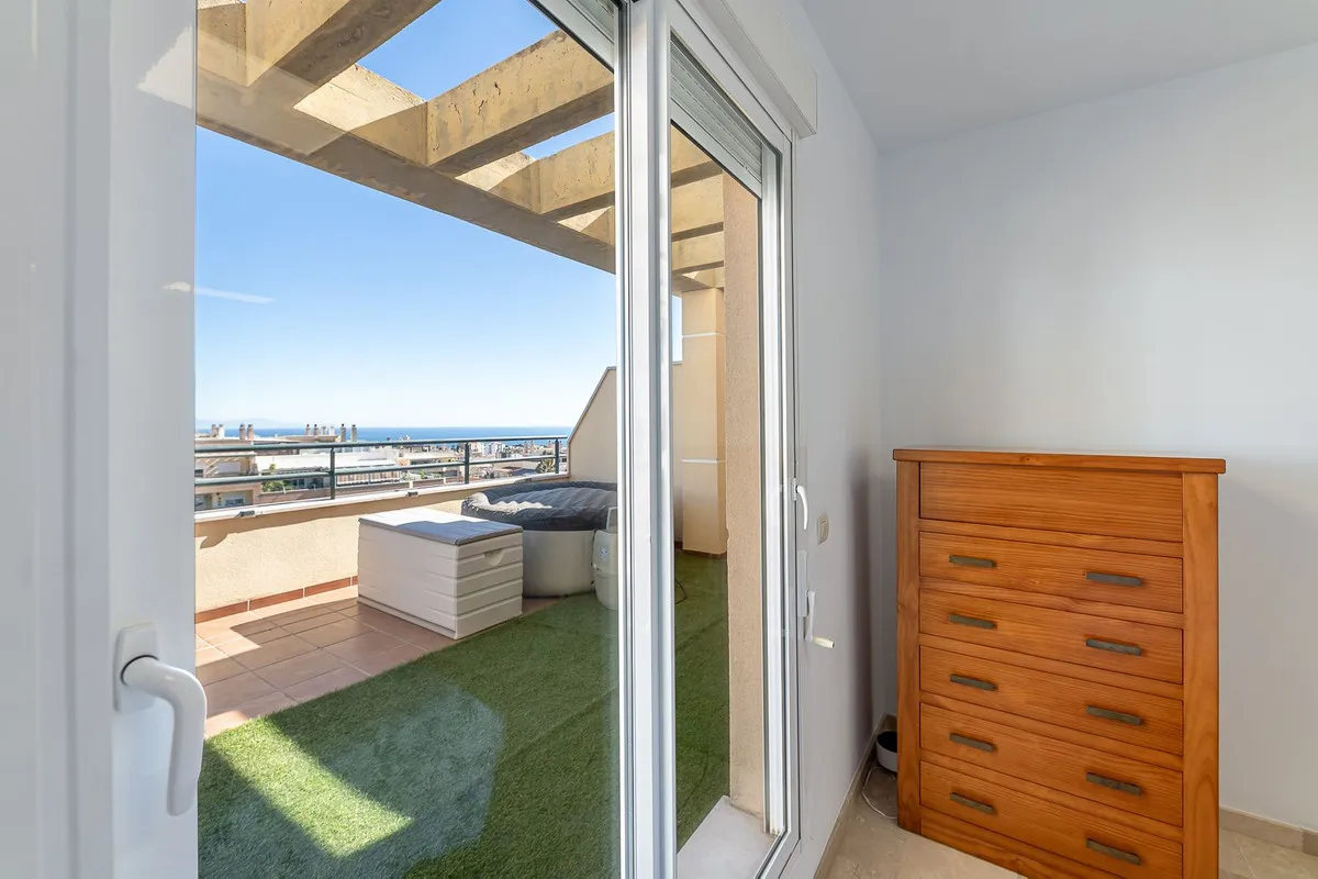 cddbde7d-b8f5-48aa-8b02-ac23b01e8d28