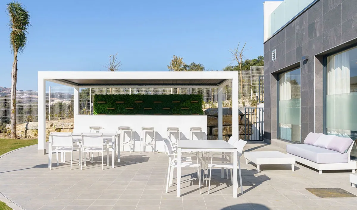 d07fb708-b581-423d-9ff2-910bc23e0751