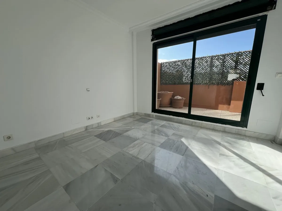 b9f0ae87-2d65-4e9f-b4eb-db14d42d34b2