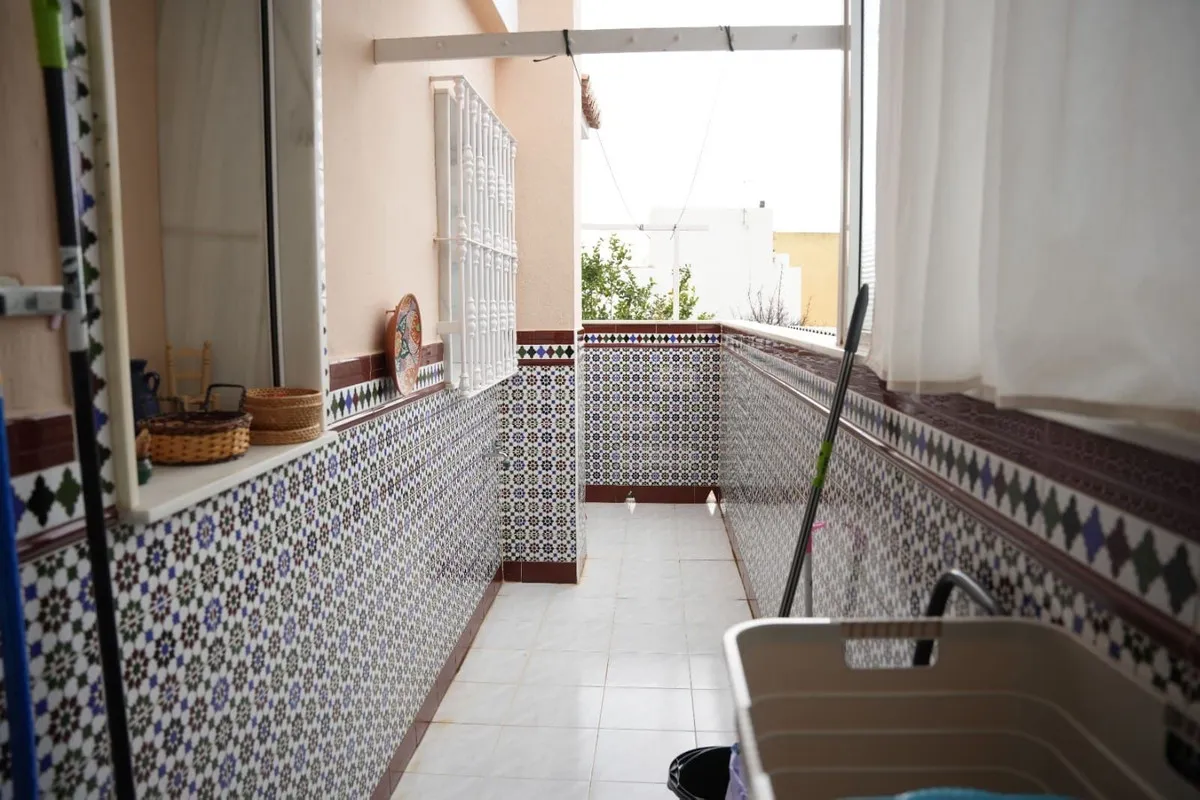 11eb970f-89a9-4401-8190-ab6270a5b05b