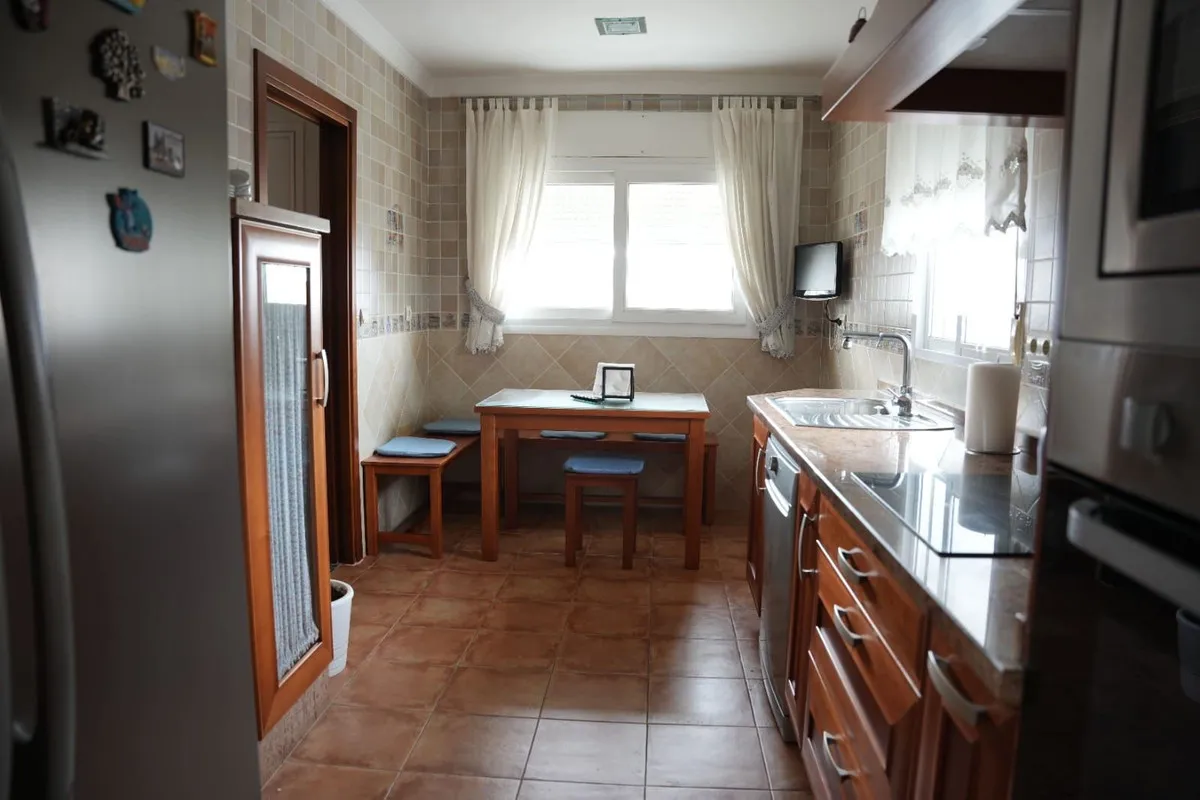 120df42f-5dcf-4eaa-9527-2deda4b47902