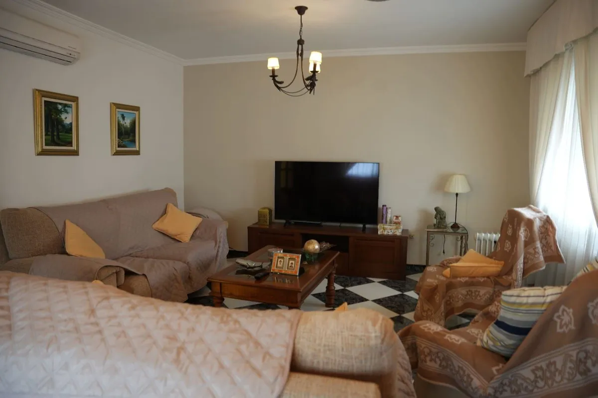 86c99b4a-5674-4ba9-b464-f9b2f5c1a07d