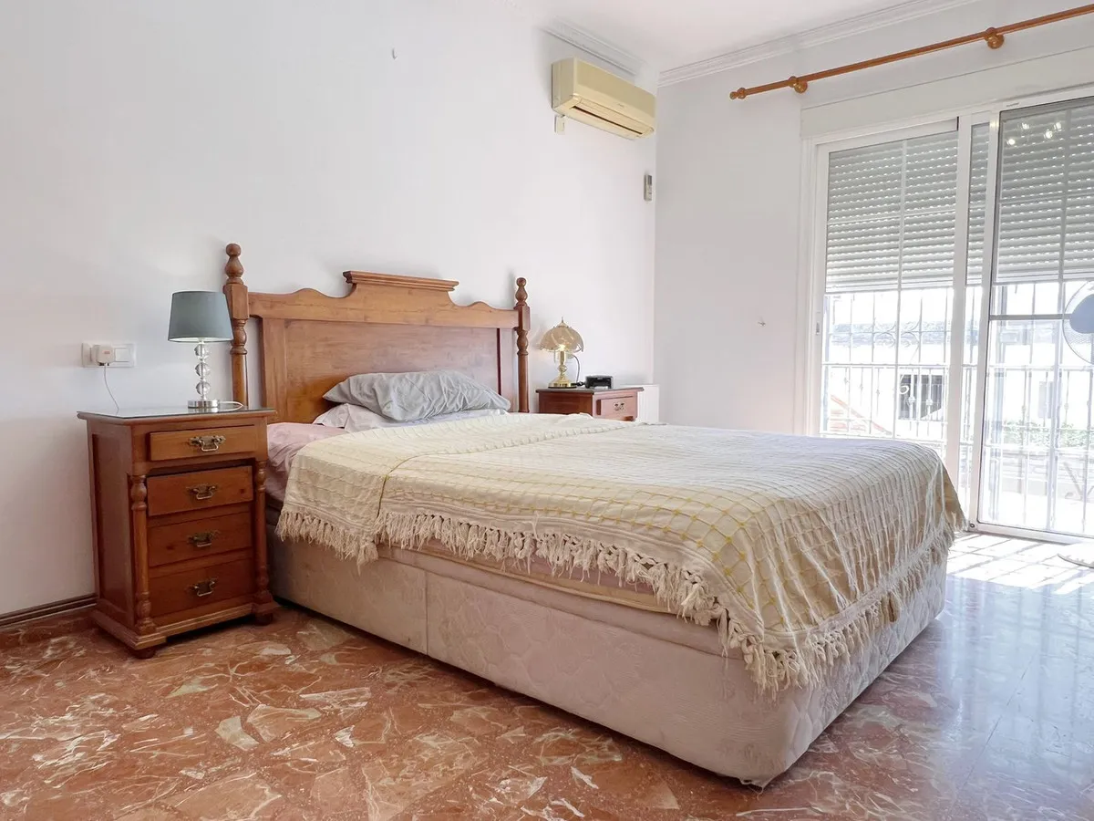 6e629b77-82aa-4c37-99b5-81382c78bed3