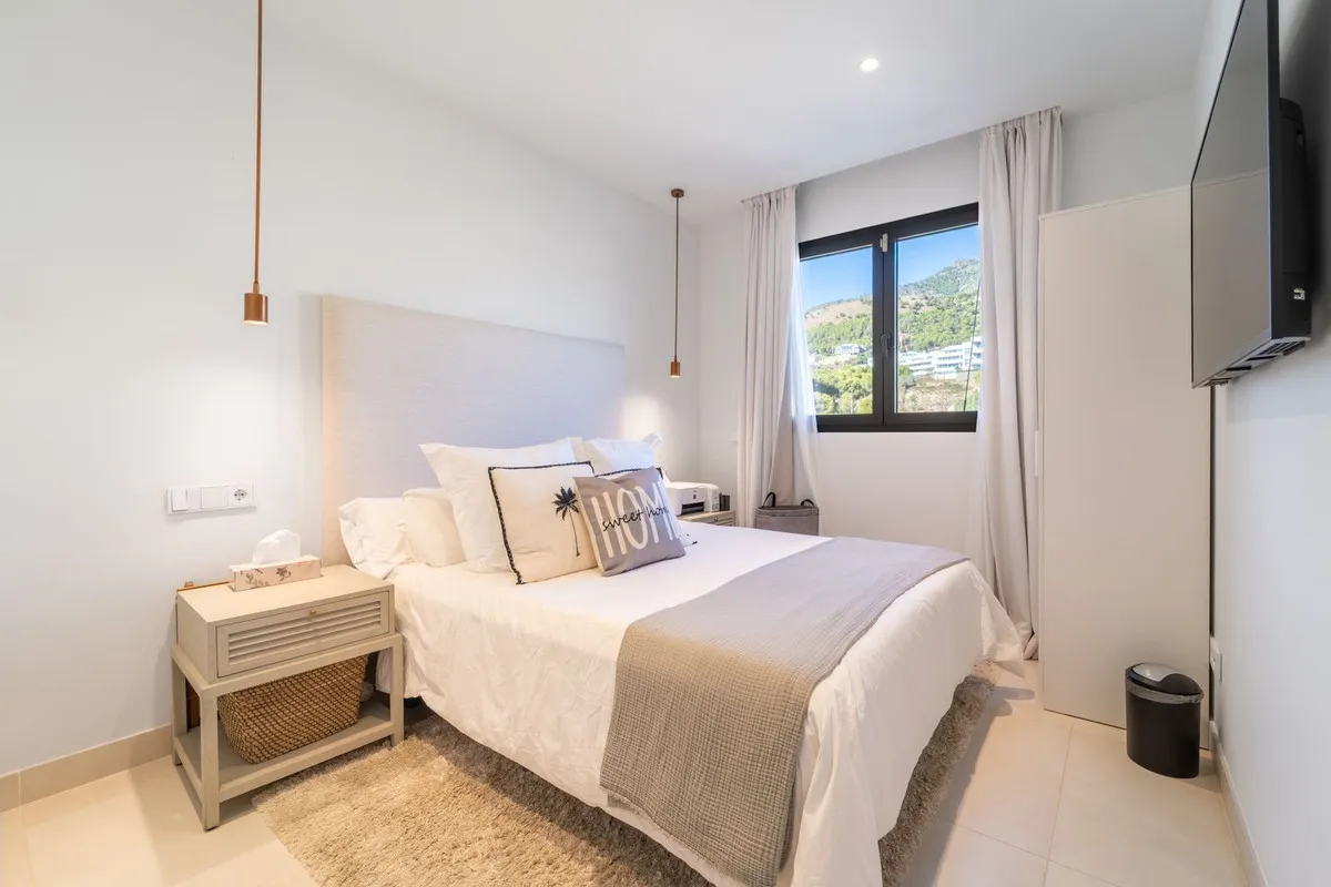 46062f03-dd3c-4133-9ade-2ae55621f427