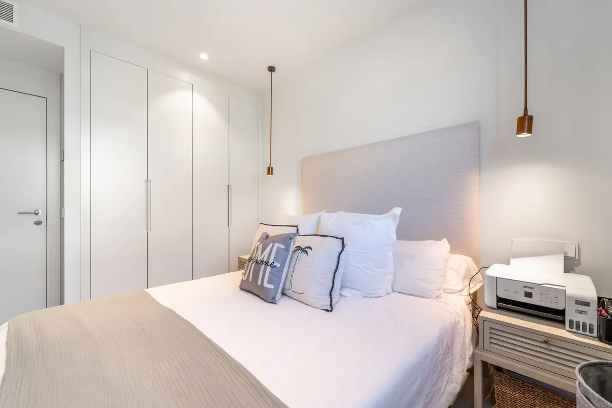 e34728e2-84ff-4b5a-80e3-efcedd3468a8