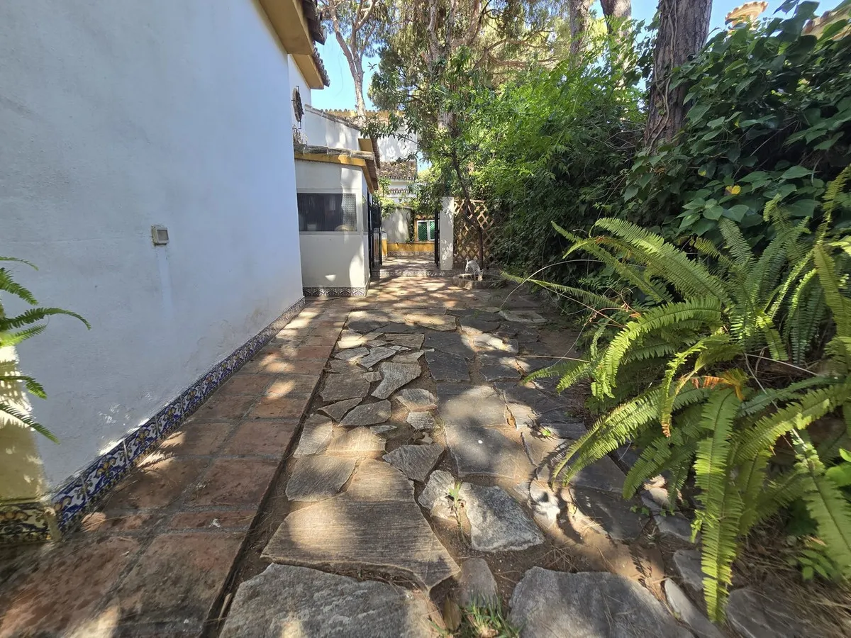 c3d6432e-d8a0-4e58-99ab-8736e7aa5c18