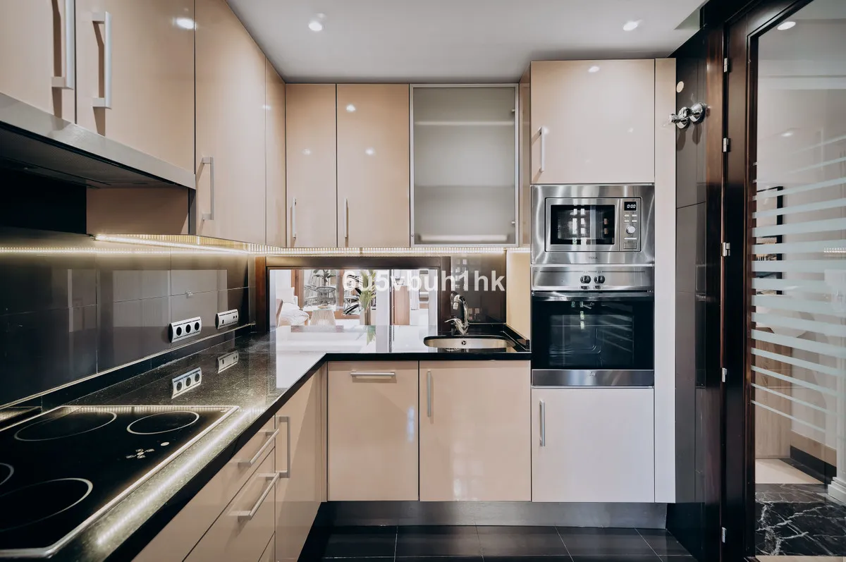 0ef74123-23dd-4665-a8b8-c1716cdacf34