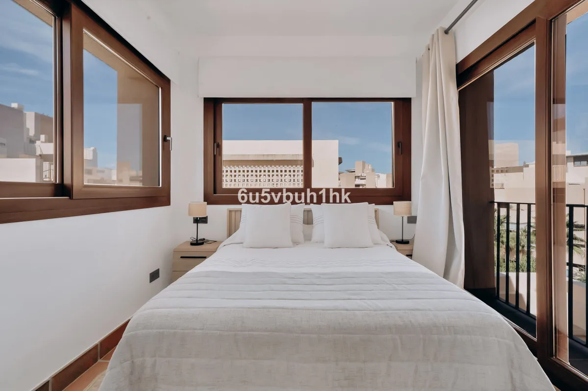 8df9b916-6528-45ef-9127-e8192f35e032