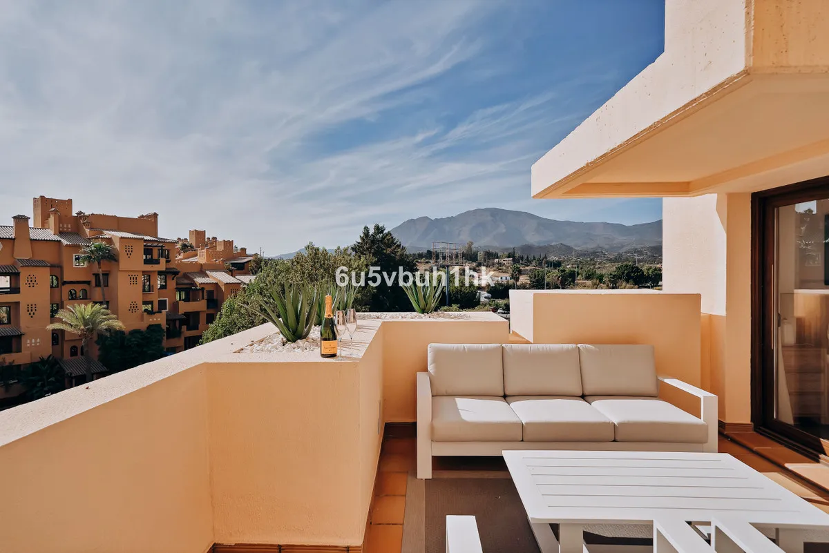 f33e7087-d3db-4f92-948c-2ce14e4c0aac