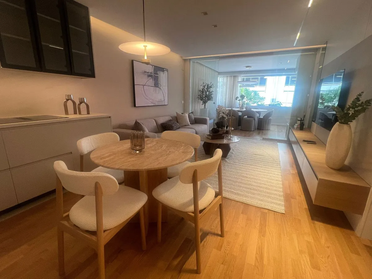 Modern Oasis Apartment in Puerto Banús