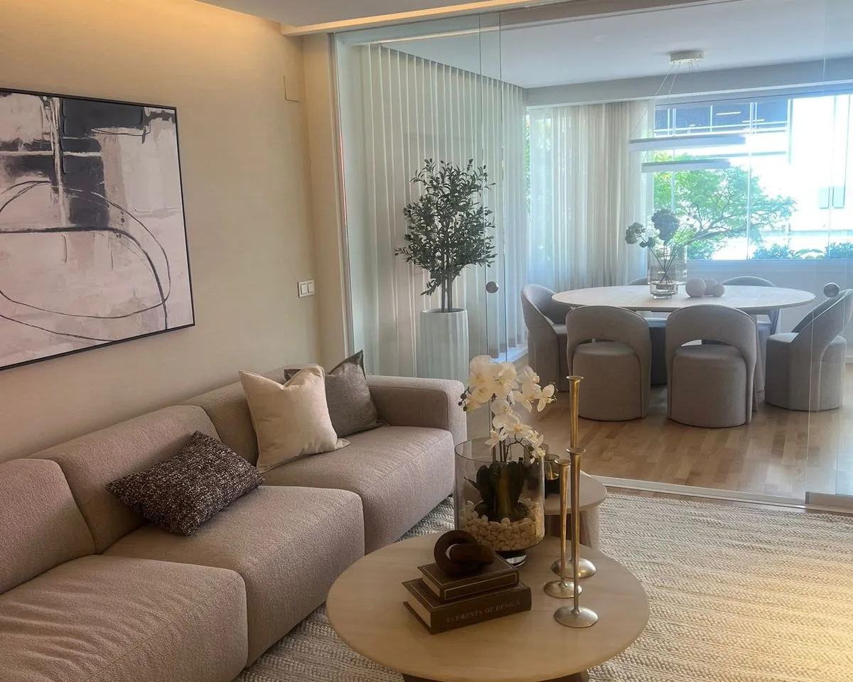 f591bf81-6c35-489b-8202-a2c5b05c057a