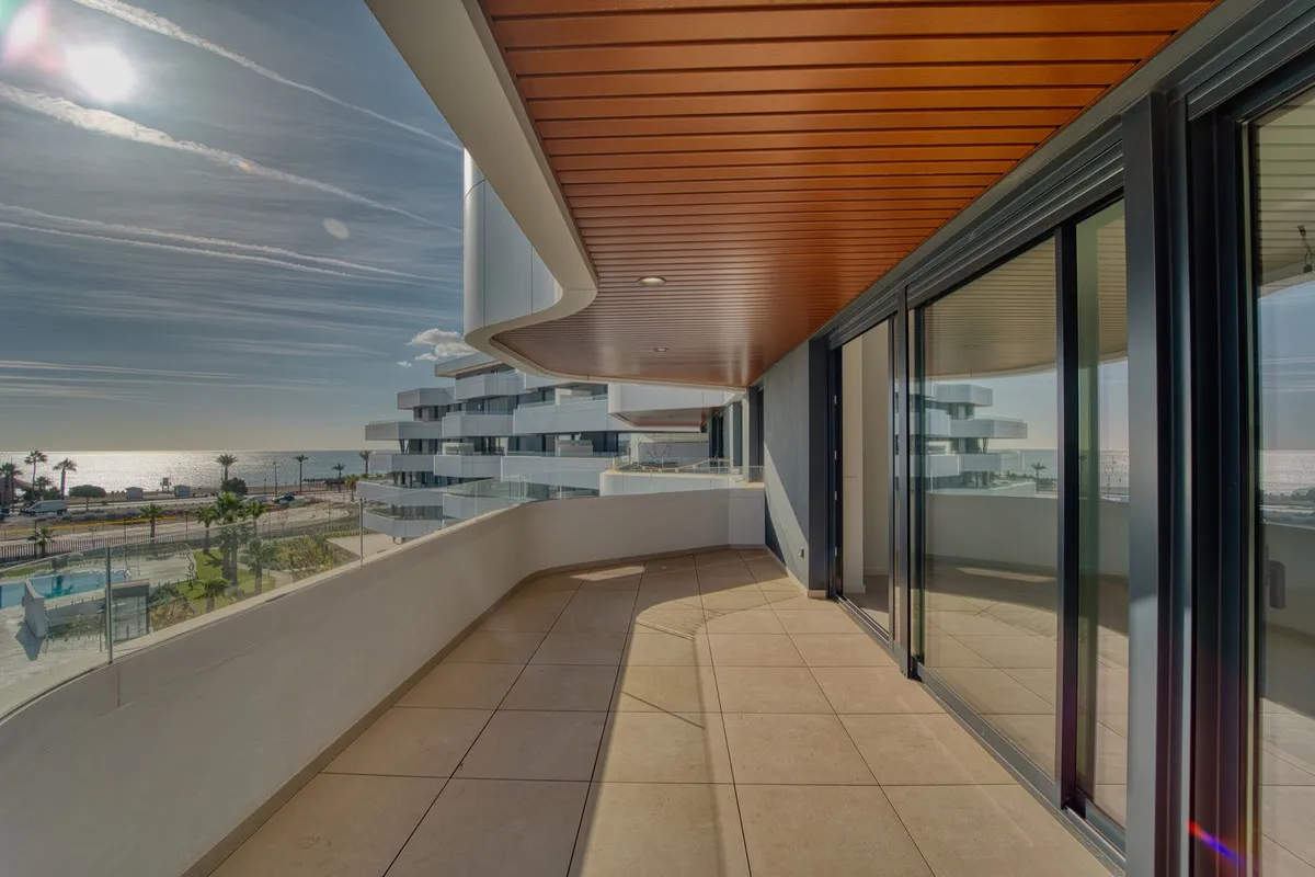 2a36d527-931c-4b9d-bd58-c89bc2d24209