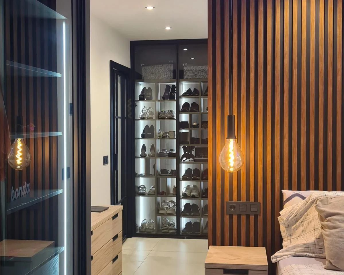 035d3528-c0dc-439c-b7ac-87efda1ad997