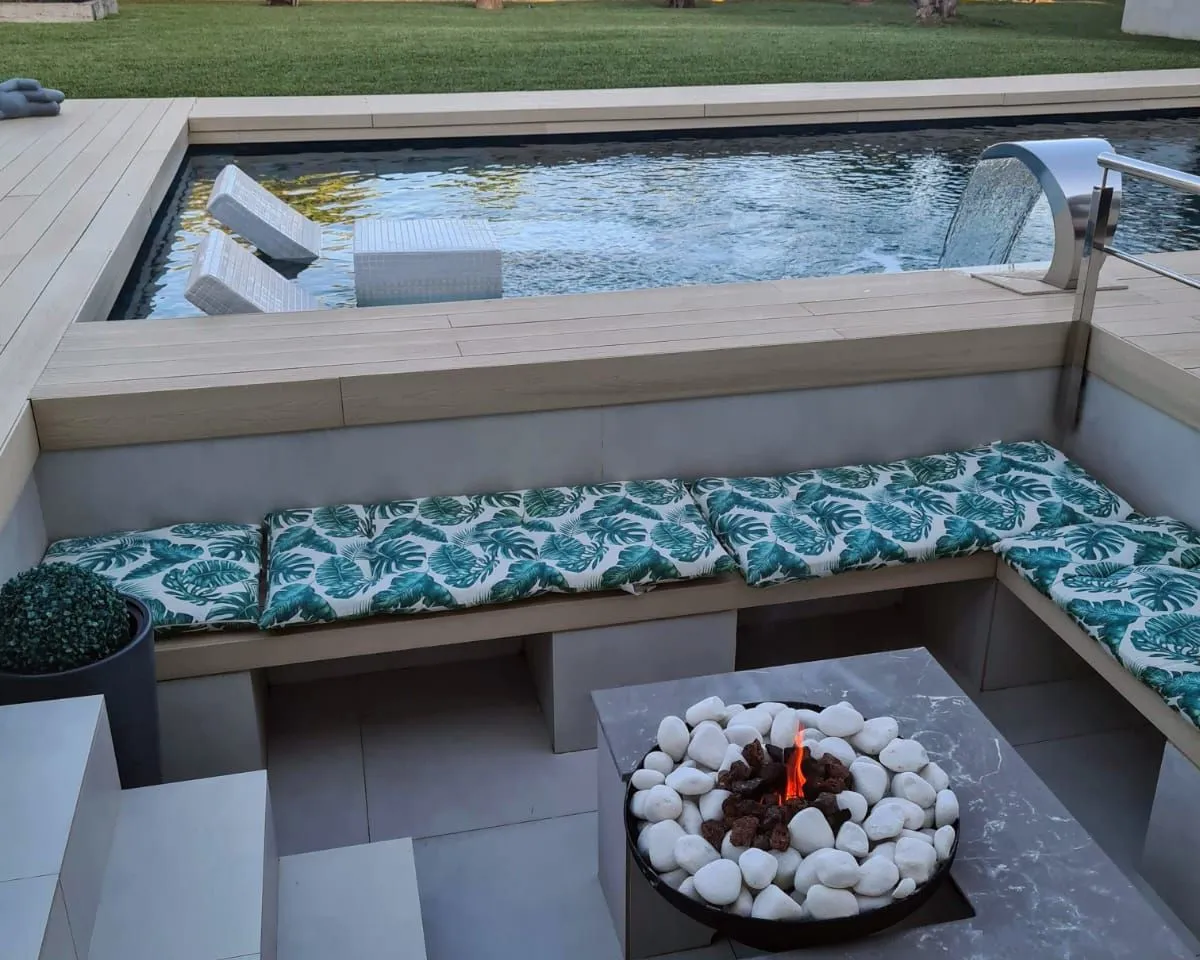 5a38ca44-f949-41b5-bc51-8528f0e51085