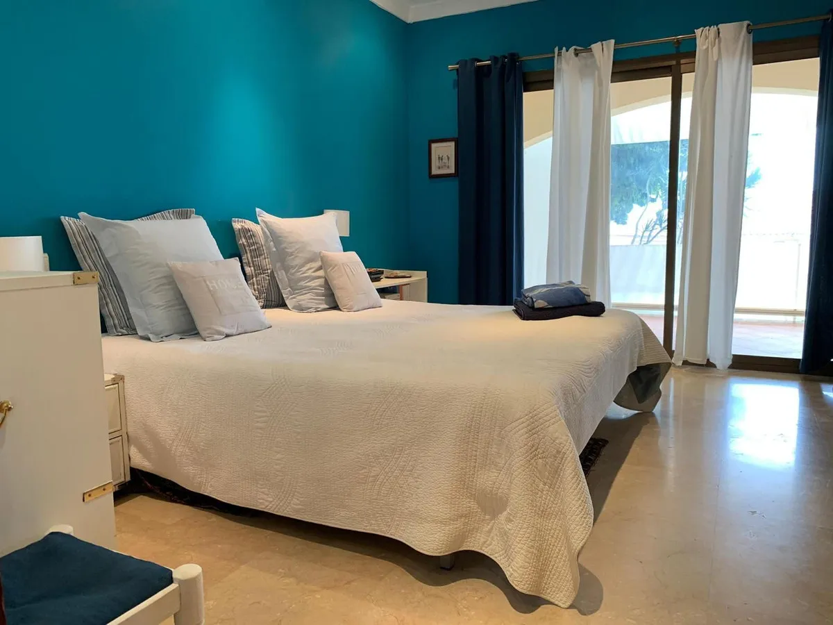 779b64e3-e929-4460-90df-0496c4f1e467